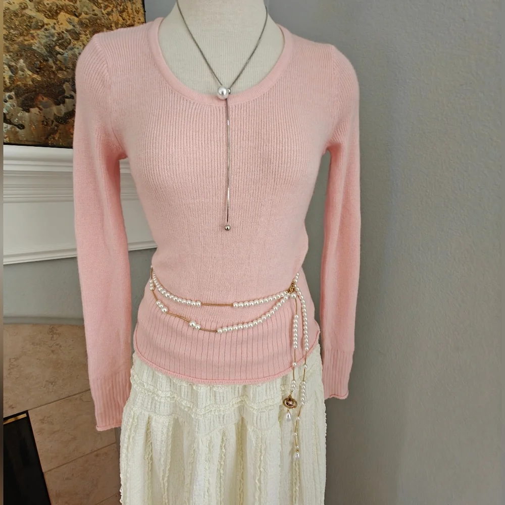 Like New Soft Pink Knit Sweater